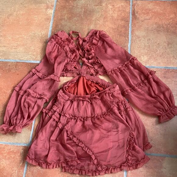 Fashion Nova open lace back dress color red brick - Picture 4 of 5